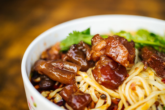 高像素重慶牛肉麻辣小面5