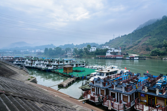 深渡港
