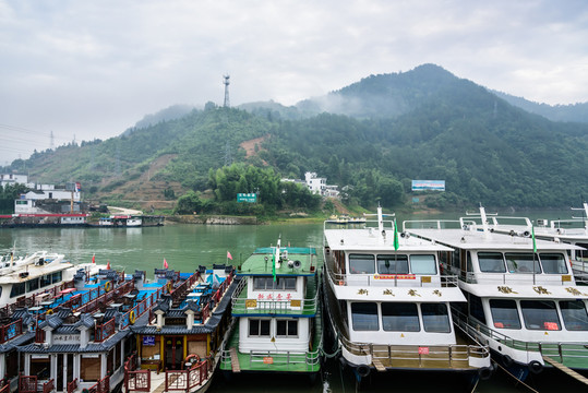 深渡港
