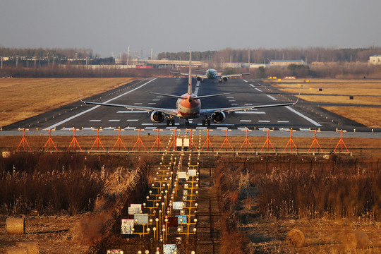 飛機(jī)起飛 跑道