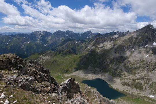 山