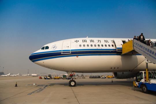 飛機(jī)