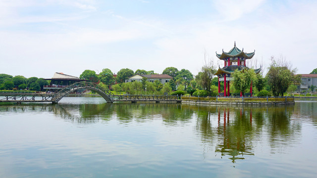 千龍湖景區(qū)