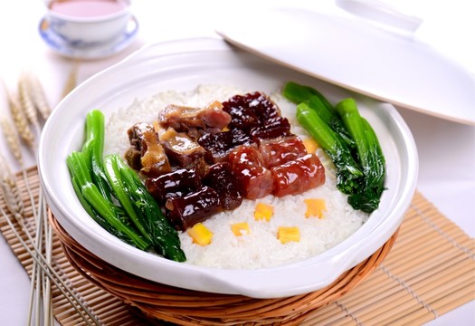 臘味煲仔飯