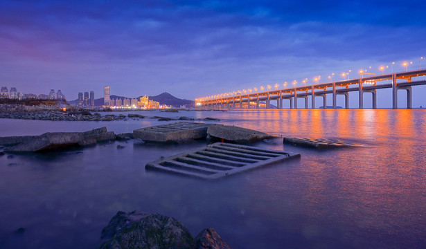 金橋夜色