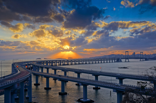 霞光大橋