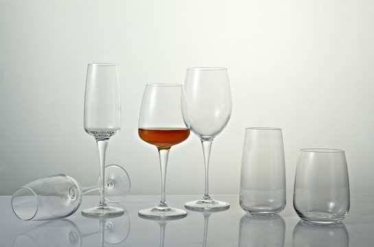 酒杯