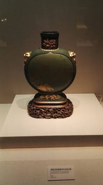 省博藏品脫胎漆器扁瓶