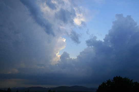 雷雨