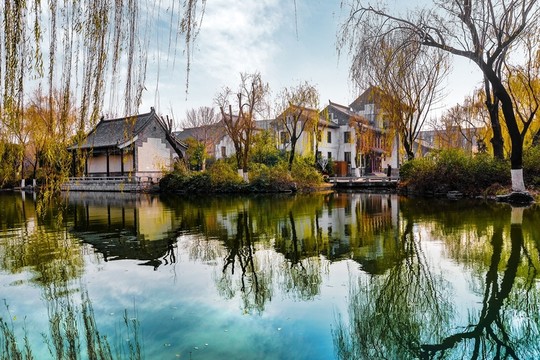 大明湖風(fēng)光