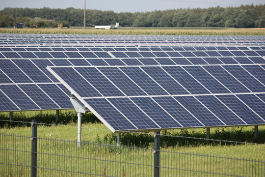 太陽能發(fā)電廠