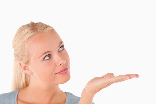 女人