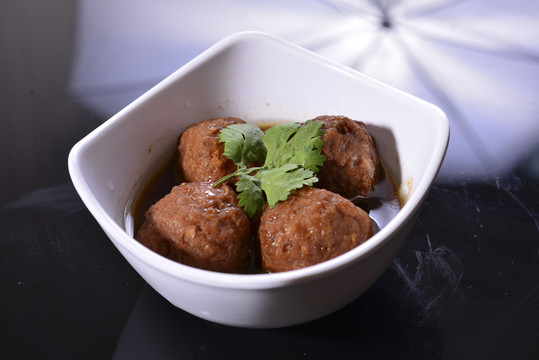 肉丸子