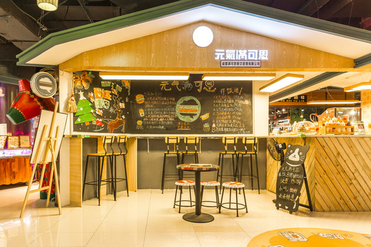 甜品店內(nèi)景