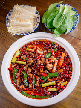 麻辣大盤雞