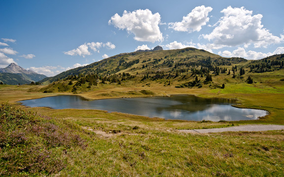 在與saloberkopf和auenfeldhorn kalbelesee