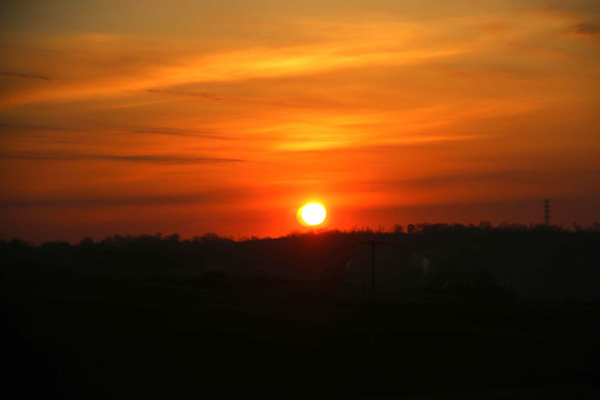 夕陽(yáng)西下