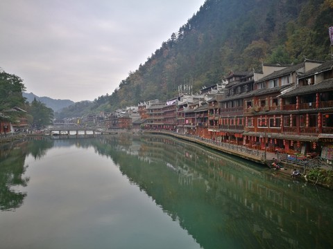 鳳凰沱江風(fēng)光