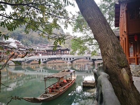 鳳凰古城沱江風橋景觀