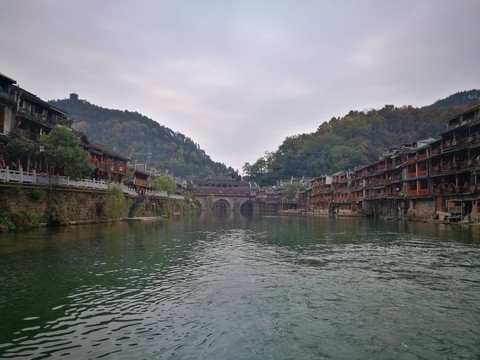 鳳凰古城沱江風(fēng)光