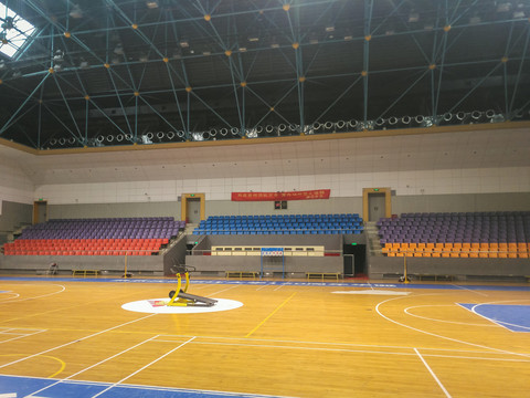 籃球館
