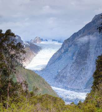山