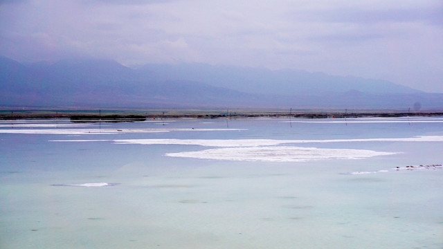 茶卡鹽湖風(fēng)景