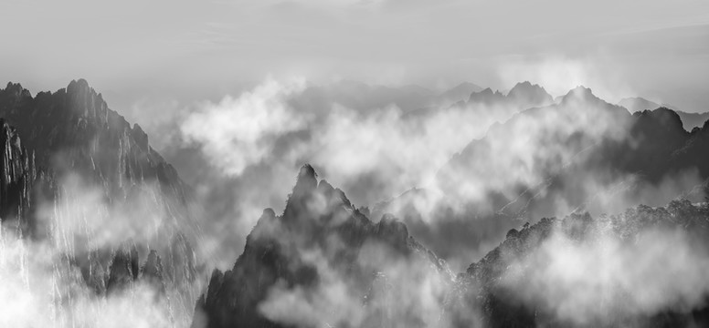 水墨群山