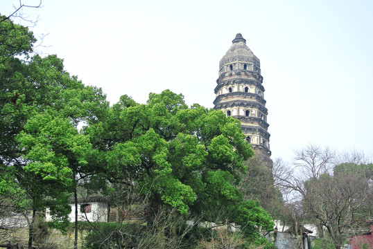 云巖寺塔