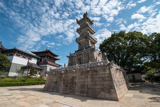 普陀山多寶塔
