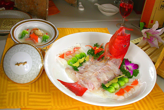 刺湯東星斑