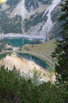 山