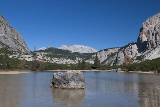 山