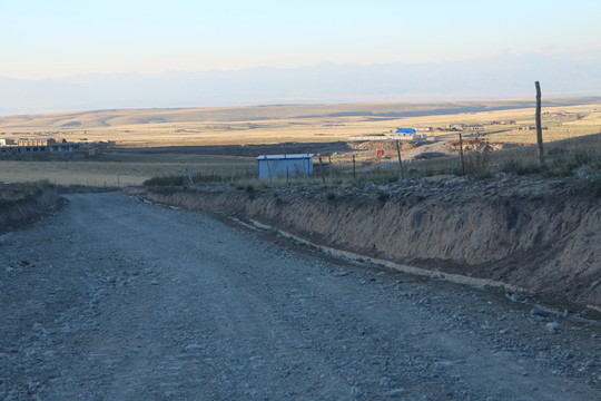 通向遠方的公路