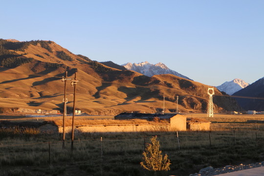 夕陽山脈