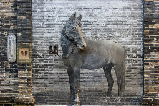 寬窄巷子馬雕塑