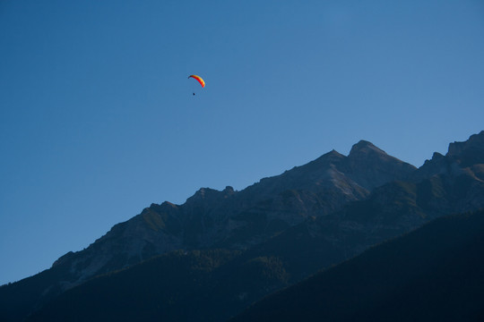 山