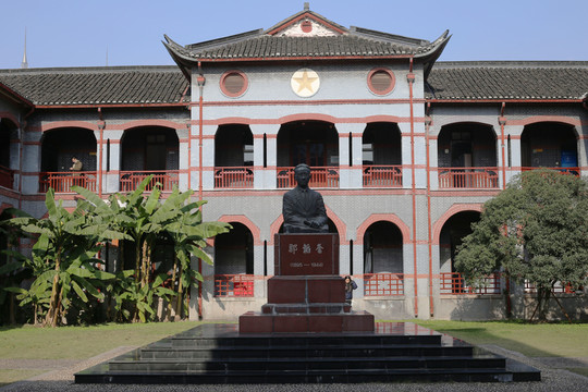 華東政法大學(xué)