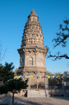 北京鎮(zhèn)崗塔