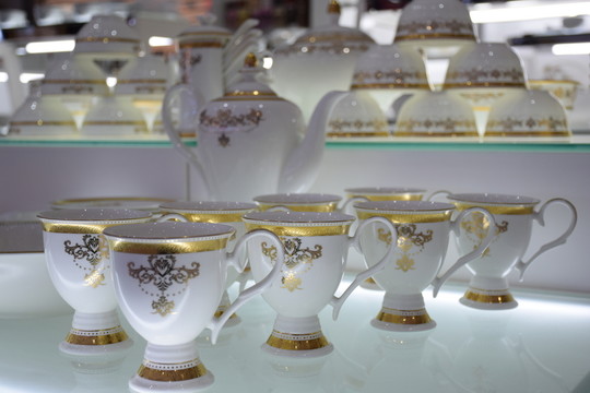 瓷器餐具