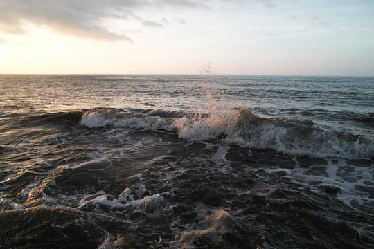 海邊日出