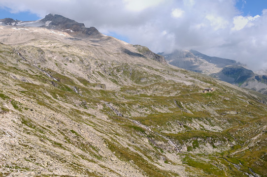 山
