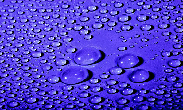 水