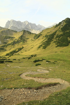 山路