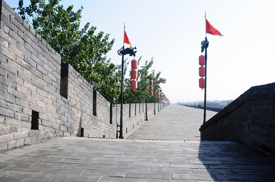 藍(lán)色