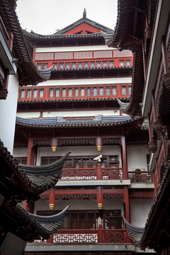 瓷器
