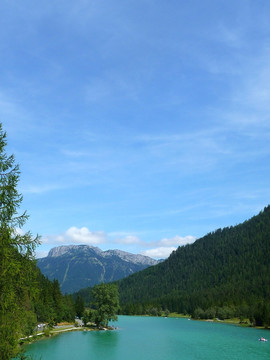山和湖