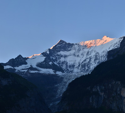 山