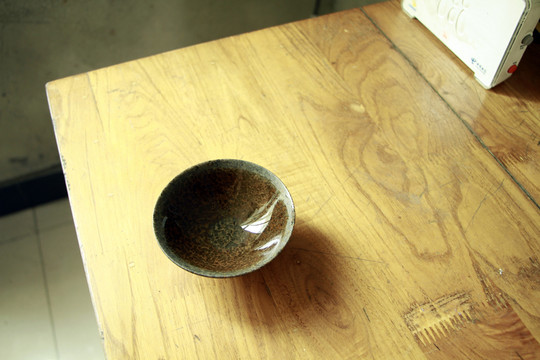 冰磧巖茶杯