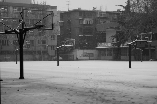 雪中操場老照片